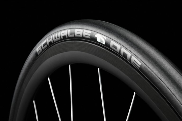 Schwalbe One 28" (700x23C) - VÝPRODEJOVÁ CENA - černá