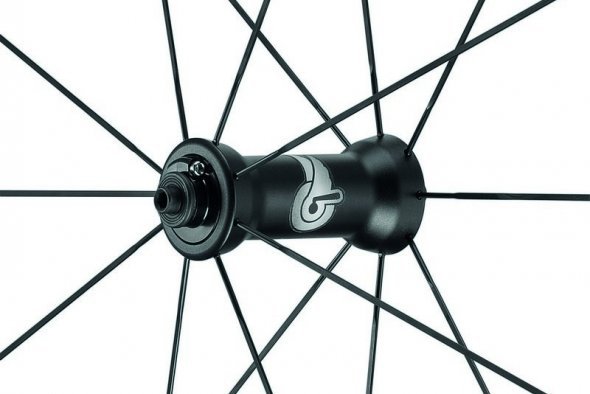 Zapletené plášťové kolo Campagnolo ZONDA C17 - náboj