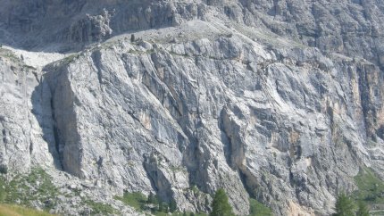 Parádní výhledy při cestě na Passo Gardena