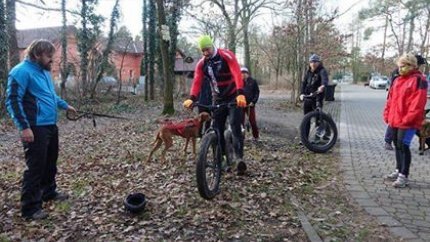 Jsou to jenom koloběžky, ale i tak je dobré znát základy, aby se Vám jelo lépe