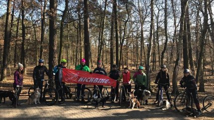 Behejsepsem.cz a na koloběžce jezdi s námi - koloběžky KICKBIKE